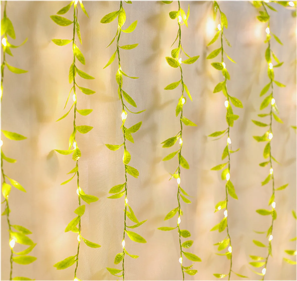 TurboTraders 200 LEDs 3 m Yellow Flickering, Steady Leaf Rice Lights
