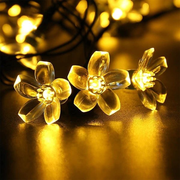 36 LED Silicone Flower Decorative Lights - Image 3