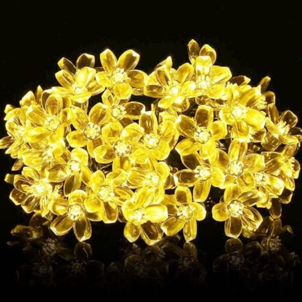 38 LED, 10 Meter Silicone Yellow Flower String Lights – Warm White